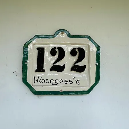 Hiasn Haus Hébergement de vacances *